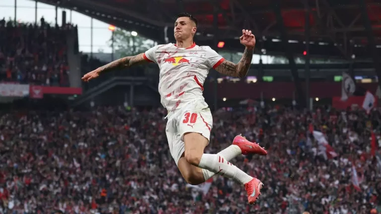 Dynamic Transfers: Exciting Moves Shaping the Future of European Football