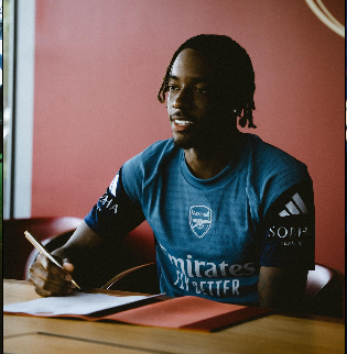 Noni Madueke signing with Arsenal Arsenal's Bold Move: Elevating the Club with Noni Madueke’s Exciting Arrival